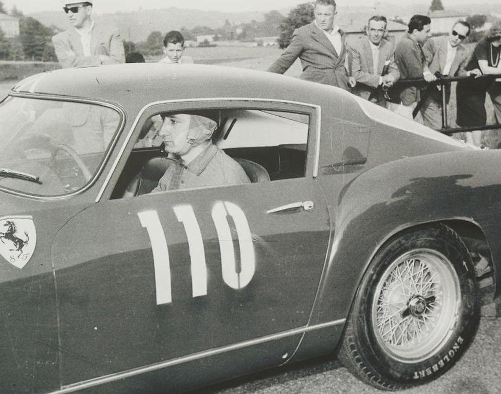 250-GT-TDF-0899_3.jpg